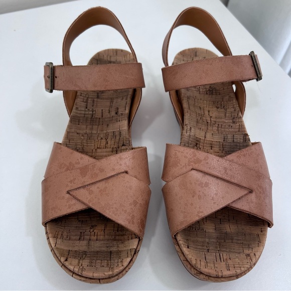 Kork-Ease Myrna Sandal Platform Cork Wedge Ankle Strap in Golden Sand NWOB, 9 - Picture 11 of 13